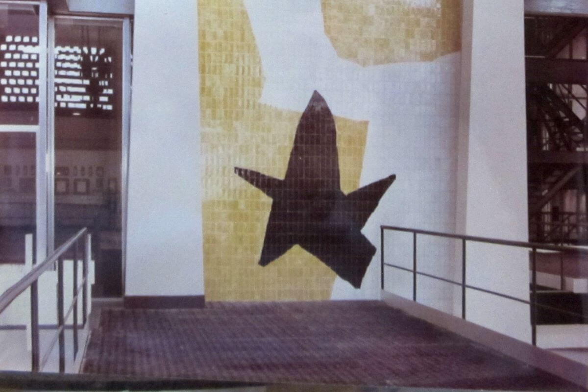 dettaglio del mosaico Scintilla e Combustione